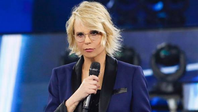 Domenica In, Maria De Filippi: &#8220;Io e Maurizio eravamo amanti. Ci scoprirono al telefono&#8221;