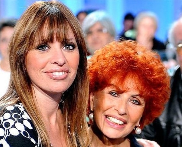 Alessandra Mussolini: età, marito, figli, genitori, Instagram