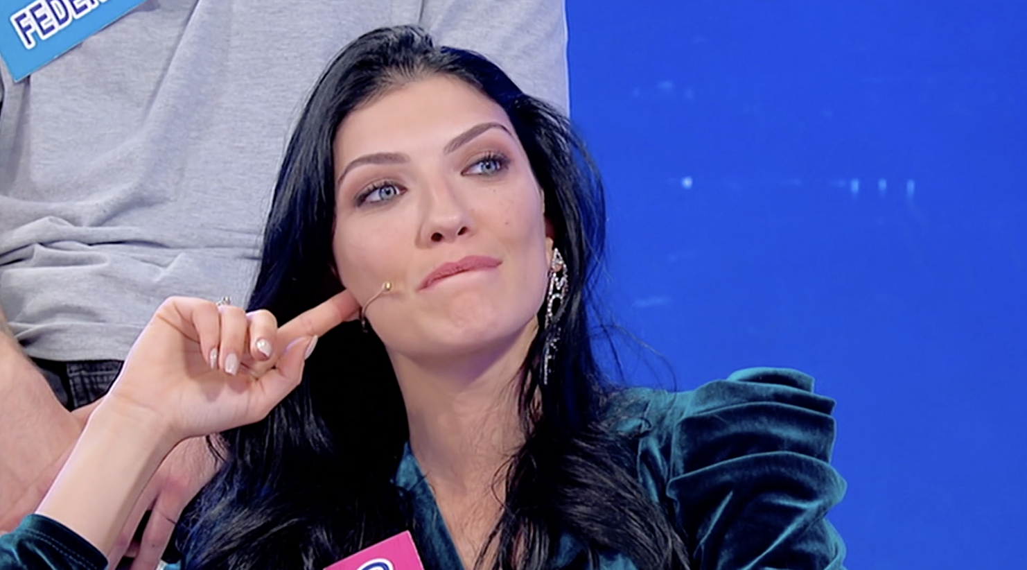 Uomini e Donne, Trono Classico: Tina s&#8217;infuria con Giovanna, lunedì la scelta di Giulio in diretta