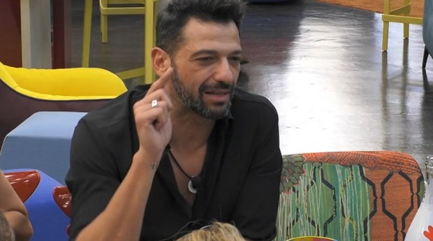 Grande Fratello Vip 4, Pago discute con Rita Rusic, Salvo Veneziano e Pasquale Laricchia (Video)