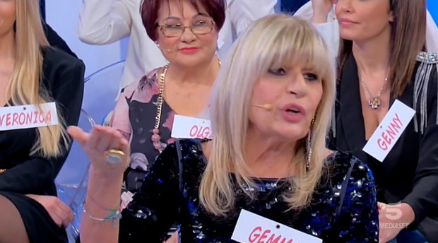 Uomini e Donne, Gemma chiude la conoscenza con Emanuele tra le polemiche e si sfoga contro Tina: &#8220;Non la voglio più vedere&#8221; (Video)