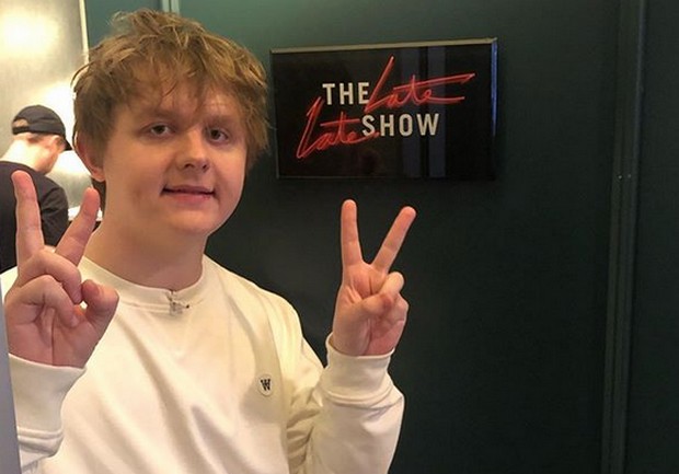 Lewis Capaldi ha una ragazza