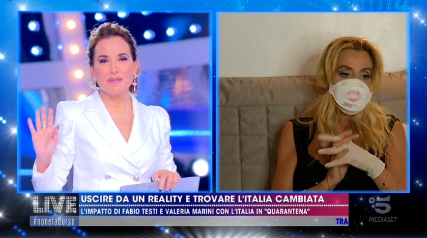 Valeria Marini: &#8220;Antonella Elia ha insultato tutte le donne&#8221; (video)