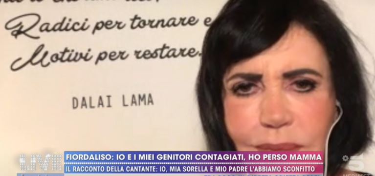 Live Non è la D&#8217;Urso, Marina Fiordaliso, commossa, ricorda la madre scomparsa per Coronavirus