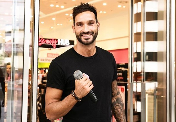 Sammy Hassan, lo sfogo su Instagram: &#8220;Se continuate sarò costretto a procedere per vie legali&#8221; (video)