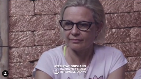 Temptation Island 2020 anticipazioni prima puntata: Antonella Elia su tutte le furie (VIDEO)