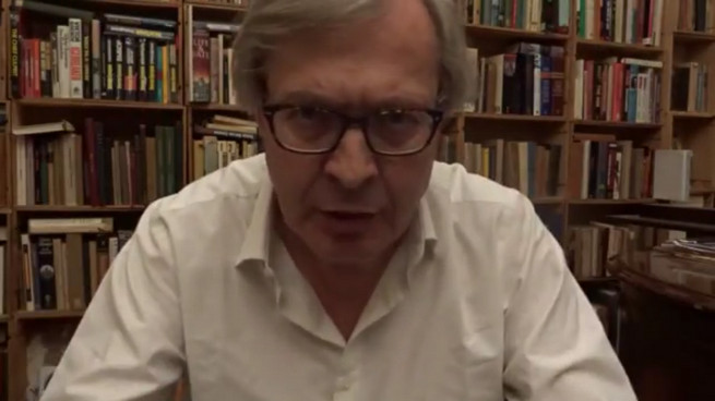 Sgarbi: &#8220;Non sono un padre maledetto. Consiglio a tutti di avere con la moglie solo rapporti spirituali&#8221;