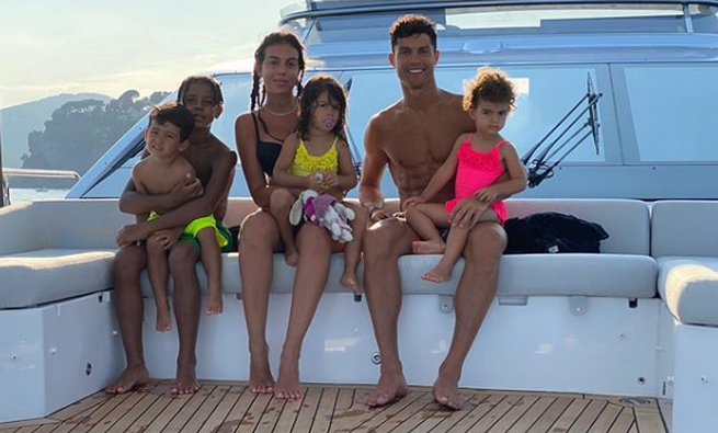 Cristiano Ronaldo e lo yacht italiano da quasi 6 milioni di euro