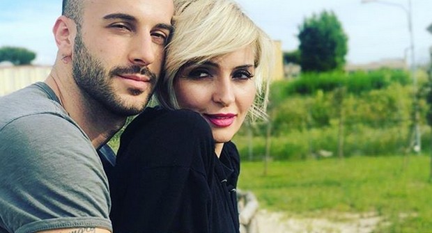 Veronica Peparini e Andreas Muller: gli hater li attaccano, il figlio di lei li difende