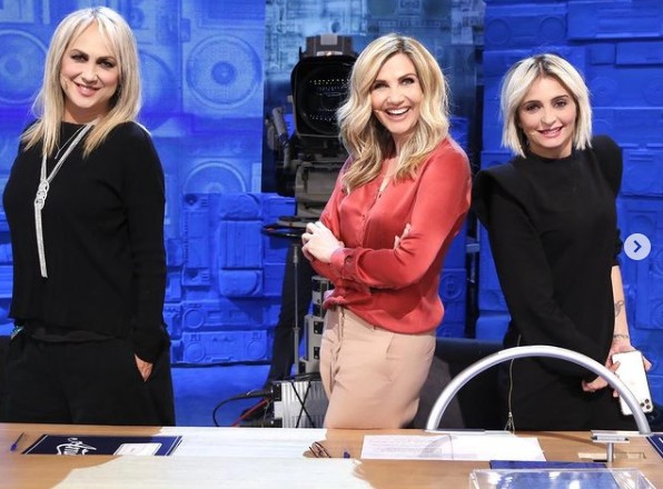 Lorella Cuccarini ad Amici 20: &#8220;Io, Alessandra Celentano e Veronica Peparini siamo tre donne diverse&#8221;