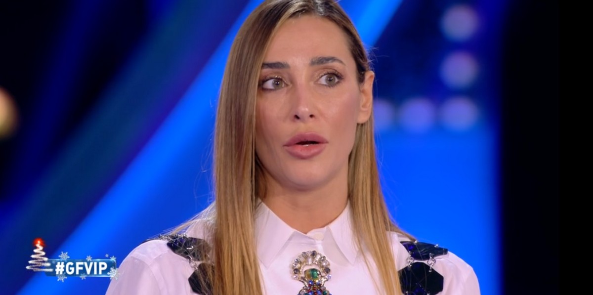 Sonia Lorenzini e l’allusione su Dayane Mello e Rosalinda Cannavò