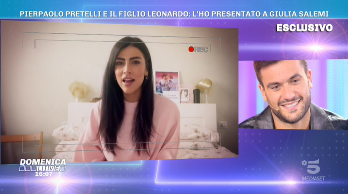 Pierpaolo Pretelli e il figlio Leonardo a Domenica Live: il videomessaggio di Giulia Salemi