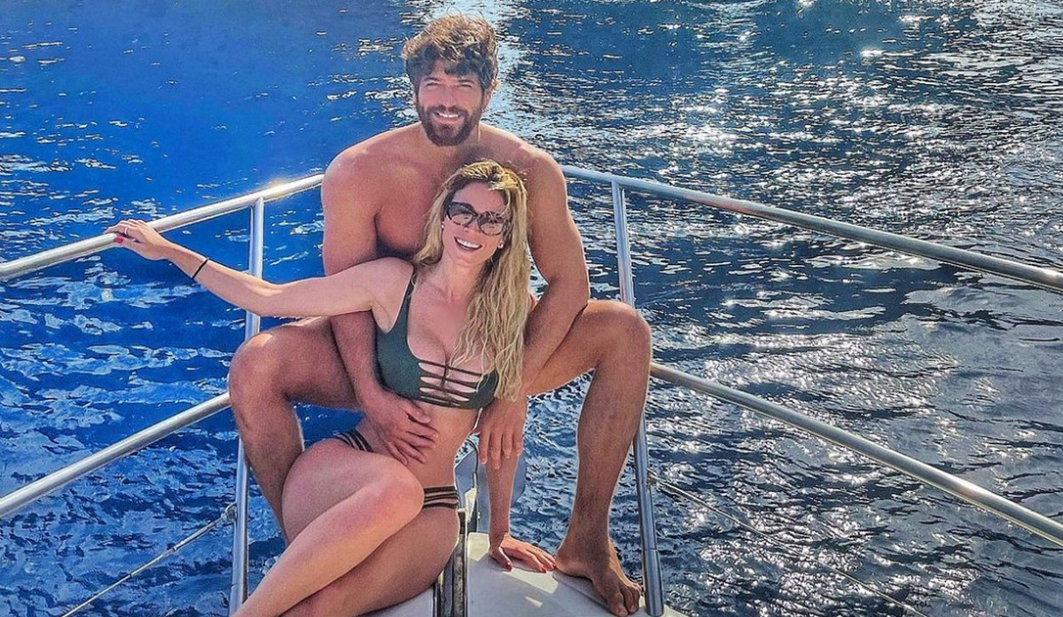 Foto Can Yaman e Diletta Leotta