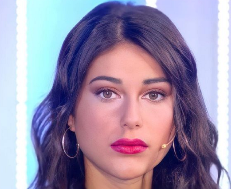 Maria Laura De Vitis contro Fabrizio Corona: “Voleva accusassi Brosio per avere più puntate in tv”