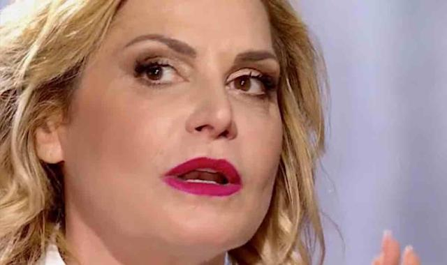 Simona Ventura in lutto, muore una sua cara amica: &#8220;Ti ricorderò felice&#8221;