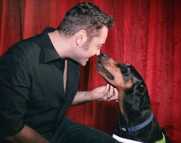 Foto Tiziano Ferro e il cane Beau