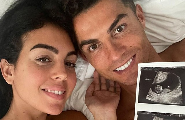 Cristiano Ronaldo e Georgina Rodriguez: &#8220;Aspettiamo due gemelli&#8221;