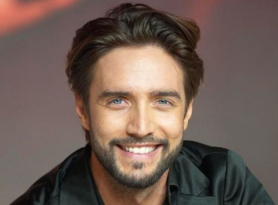Alex Belli