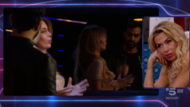 sophie gianmaria bacio gfvip