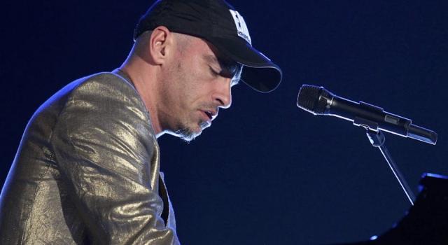 Eros Ramazzotti presto nonno, le parole su Goffredo: &#8220;Gli farei un applauso&#8221;