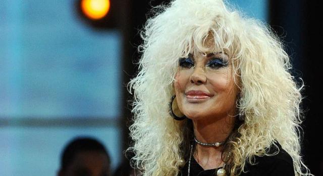 Donatella Rettore e la malattia: a Sanremo costretta a rinunciare alla trasfusione