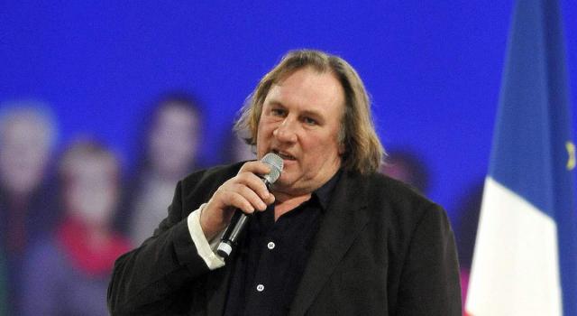 Gerard Depardieu volta le spalle a Putin: &#8220;Basta armi, negozia!&#8221;