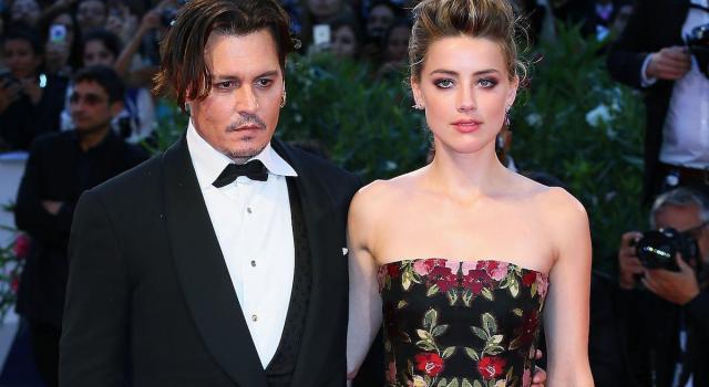 Johnny Depp ubriaco e Amber Heard in lacrime: il video trasmesso durante il processo