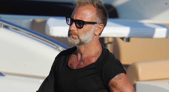 Gianluca Vacchi e le accuse dei domestici, la testimonianza dell&#8217;ex fidanzata: &#8220;Attacchi d&#8217;ira&#8221;