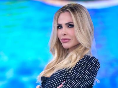 Claudia Aquino su Bastian e Ilary Blasi: “Mi ha sedotta e poi è sparito”