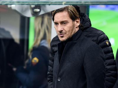 Francesco Totti: i tre preziosi regali fatti a Noemi dall’inizio della loro storia