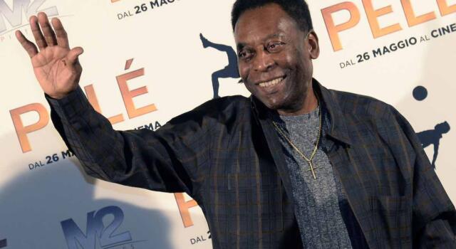 Pelé è morto, il commosso addio della figlia: &#8220;Tutto quello che siamo lo dobbiamo a te&#8221;