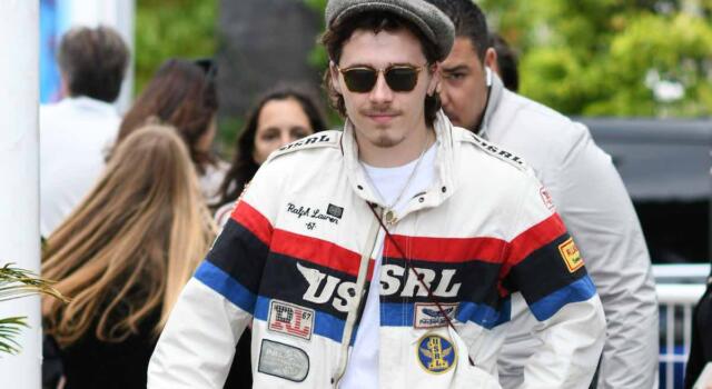 Brooklyn Beckham, la lasagna vegana è un fiasco: &#8220;Che orrore!&#8221;