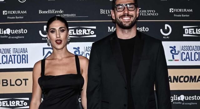 Amore a gonfie vele per Cecilia e Ignazio a Ibiza: &#8220;Siete bellissimi!&#8221;