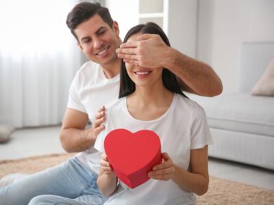 Dating online: 10 modi per riconoscere un profilo falso