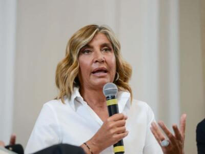 Myrta Merlino lascia La7: l’annuncio in diretta tv