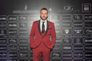 Ex volti del GF Vip chiedono regali ai loro fan. Andreas Muller: &#8216;Chi c***o avete reso famoso&#8217;