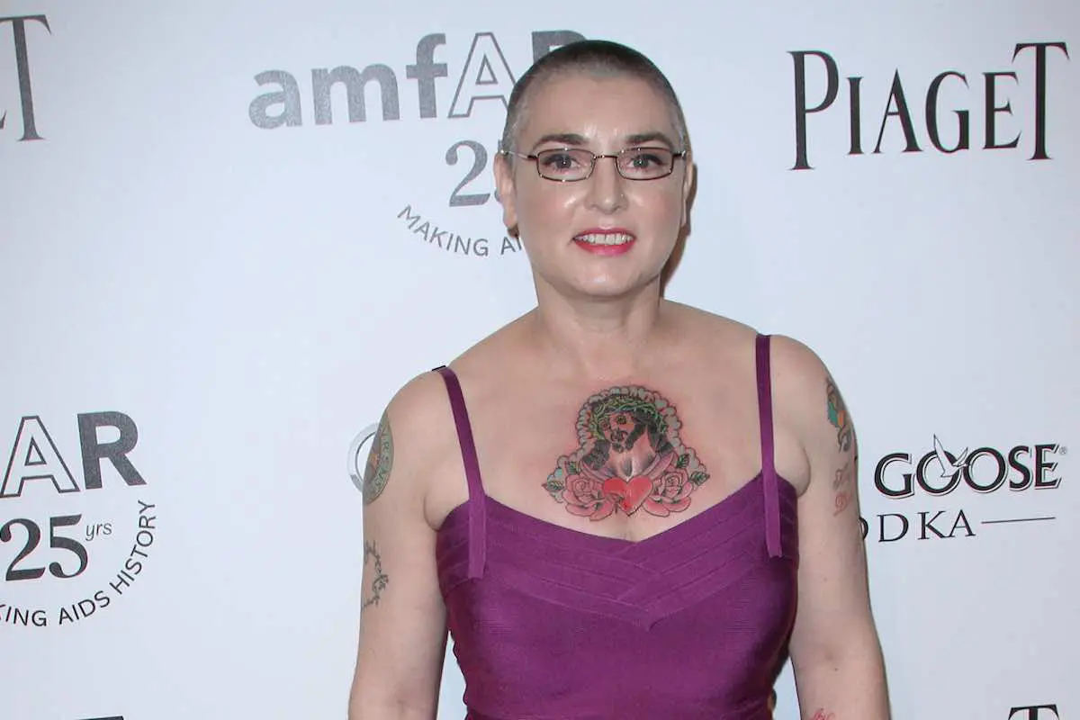 Sinead O'Connor è morta: da Zucchero a Alanis Morisette, i messaggi di cordoglio sui social