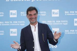 Il conduttore senza freni: "La frisella di Belen!"