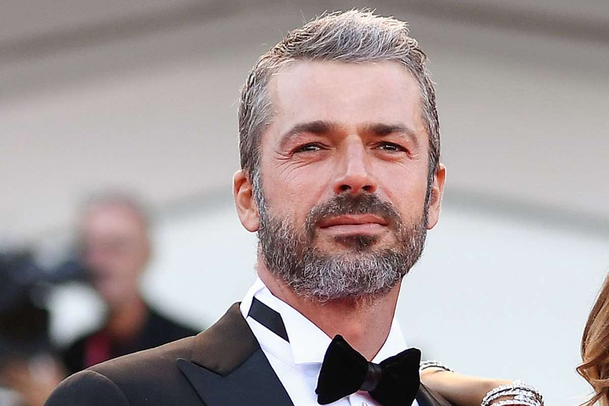 Luca Argentero, la tenera foto con il figlio: 'Un'altra storia d'amore'