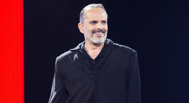 Miguel Bosé rapinato in casa da un commando armato: &#8216;Pistola puntata alla tempia&#8217;