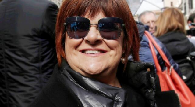 &#8216;Nana, sei brutta!&#8217;: Stefania Pezzopane replica agli haters