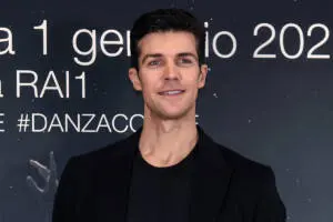 Roberto Bolle testimone di nozze: le foto al matrimonio dei due ballerini