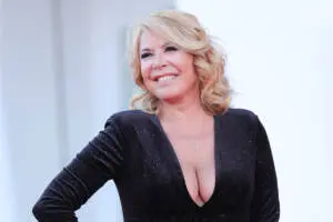 Anna Pettinelli torna ad Amici grazie al "metodo De Filippi": cosa le ha detto Maria