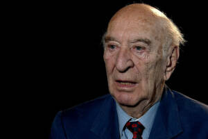 Grave lutto nel mondo del cinema: è morto il celebre regista