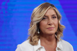 Myrta Merlino: "Primo parto da sola, mio marito era in coma. La mia paura..."
