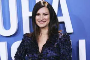 Laura Pausini, il retroscena ironico sulla figlia: 'Mi chiede se sono famosa'