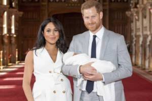Nuovo libro bomba su Meghan Markle e Harry d'Inghilterra
