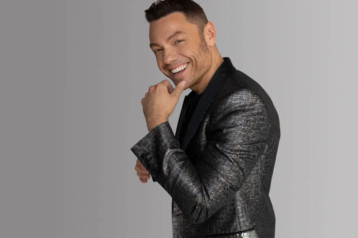 Tiziano Ferro celebra i 7 anni da quando non beve più