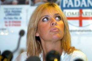 Pesante lutto per Alessandra Mussolini: &#8220;Padre affettuoso e sempre presente&#8221;