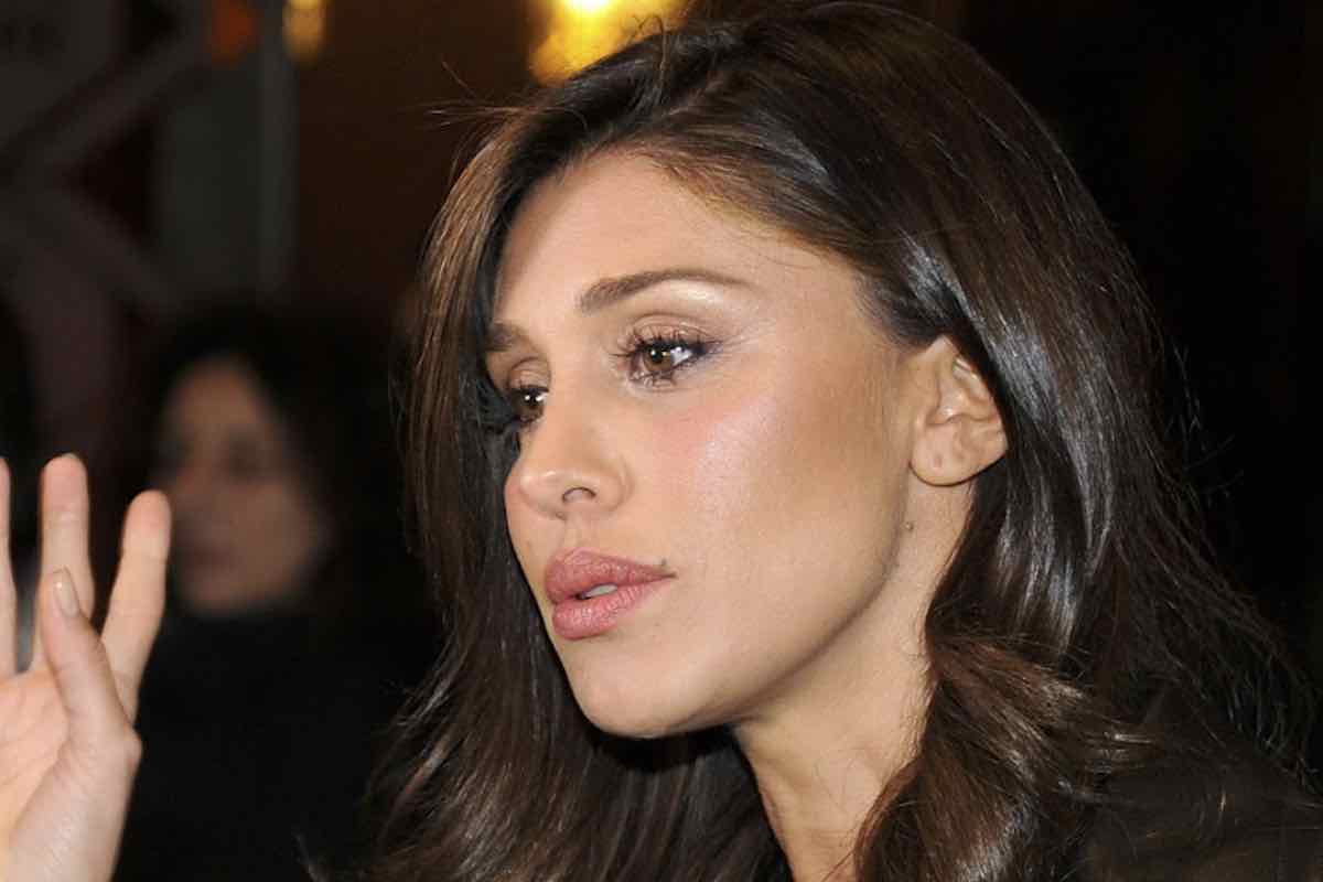 Belen, fuga a Dubai per dimenticare Elio? Scoppia la polemica social